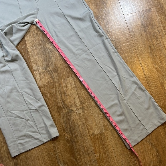 Athleta Eastbound Wide Leg Pants Coastal Grey NWT Women's Size 10 Pull On - Picture 10 of 15
